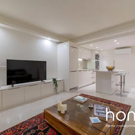 Apartment Speusippus Homm In Hype Kolonaki *